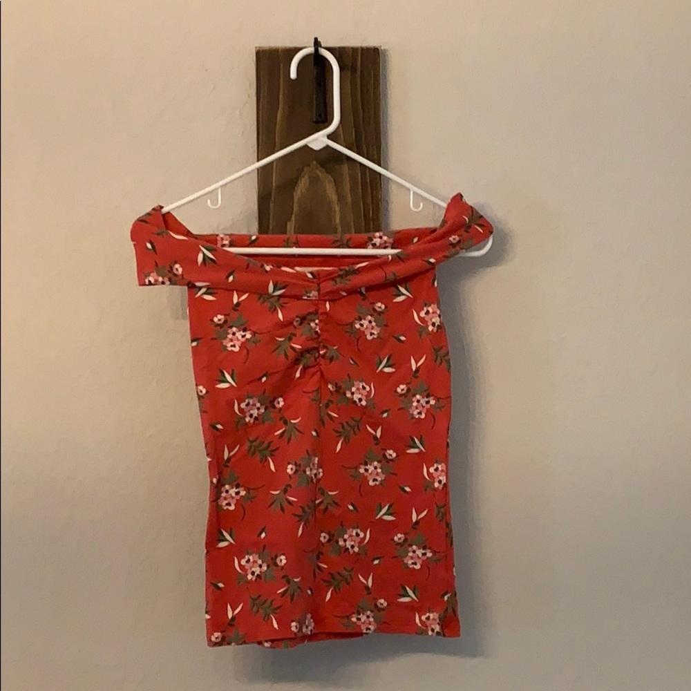 Off-shoulder top